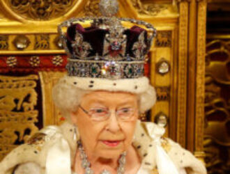 Насколько была влиятельна королева Елизавета II - ?