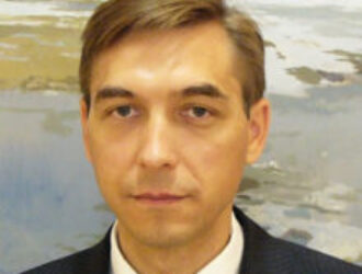 Жесткий сатанизм в Париже и мягкий в Москве