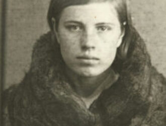 О памятниках палачам и о глумлении над памятью их жертв