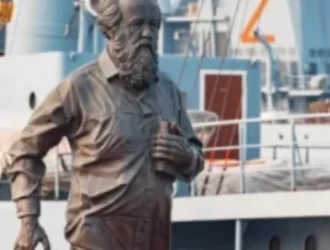 Во Владивостоке памятник Солженицыну уберут из центра города как 