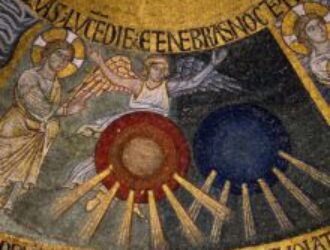 Петр I ввел начало Нового года в России с 1 января и западное летосчисление от Рождества Христова