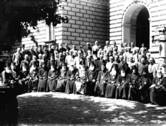 Современные общественные течения и  их нравственное значение