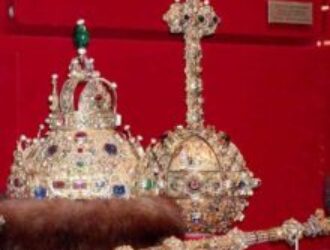 Юридические механизмы ликвидации монархии