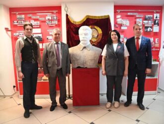 Основатель «Сталин-центра» в Барнауле попал под суд за мошенничество