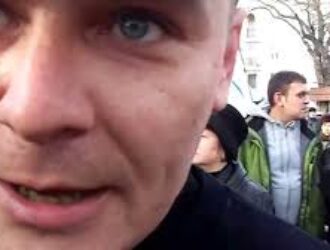 Стоп-майдан в Севастополе на площади Ушакова